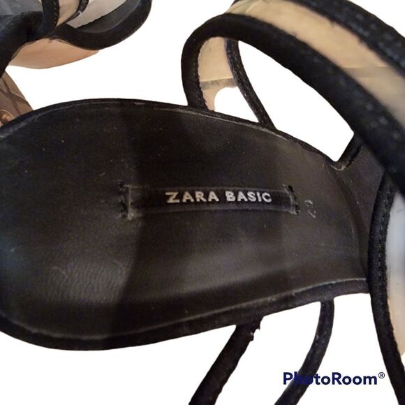 Zara Basic Heeled Sandals with Transparent Heel. Size 40. - Picture 7 of 9